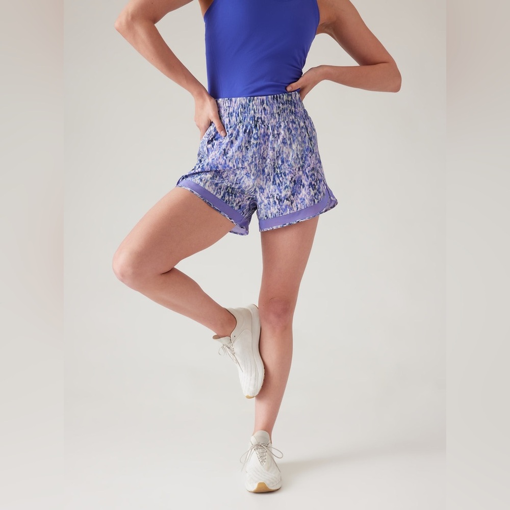 Athleta High Rise Mesh Racer Run 3" Shorts